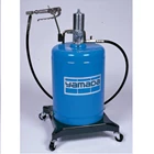 Grease Pump Yamada - Grease Pump Yamada SKR-55 - Grease pump Yamada SKR-66 3